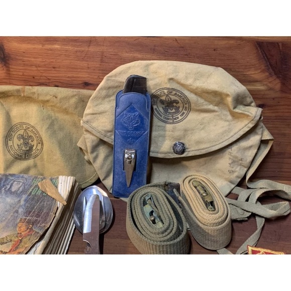 Vintage Boy Scouts Memorabilia Collection - Picture 2 of 13
